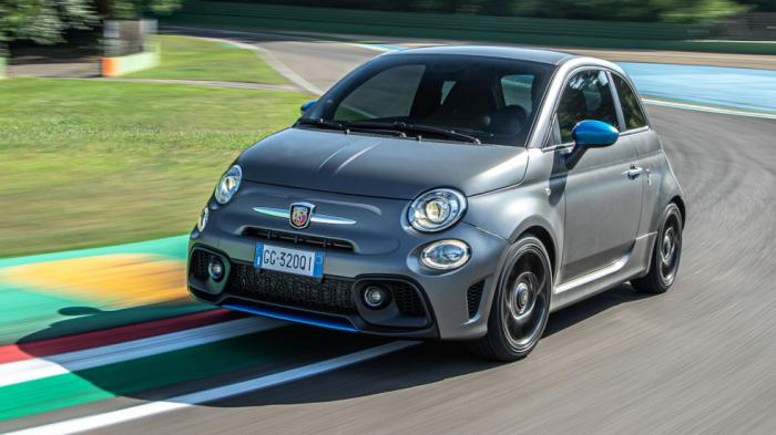 Νέο Abarth F595: Aπό τις πίστες στους δρόμους